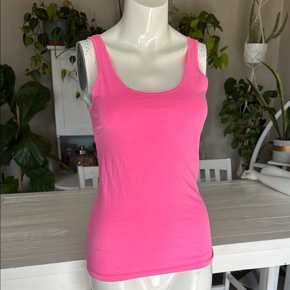 Neon/fluorescent Pink Sleeveless tank Top Joe size XS  EUC